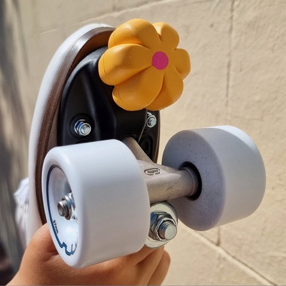 Moxi Brake Petals BRAND NEW - Picture 2 of 7